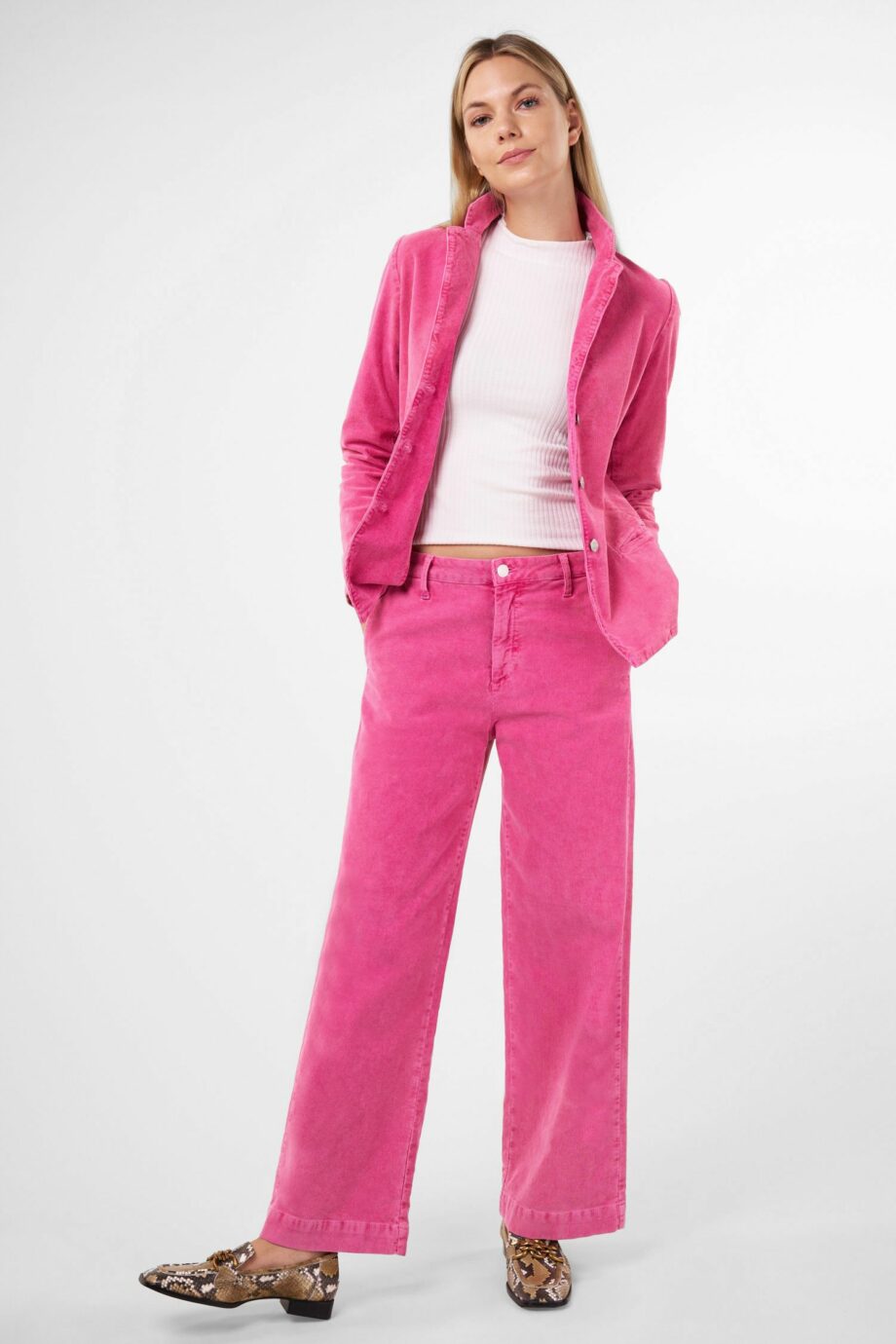 BLUE FIRE Damen Blake Cordblazer in Pink