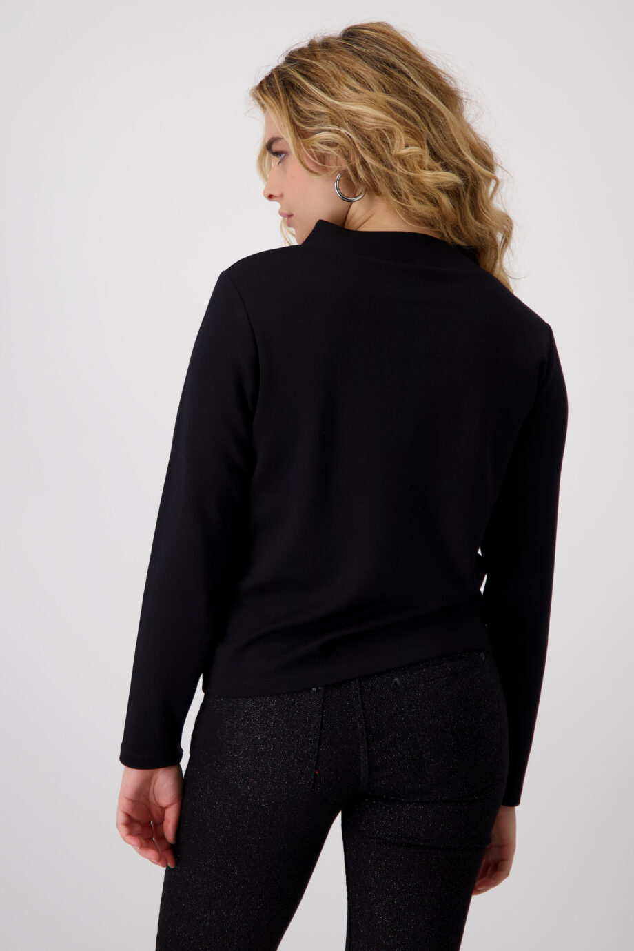 MONARI Damen-Sweatshirt mit Pailletten schwarz