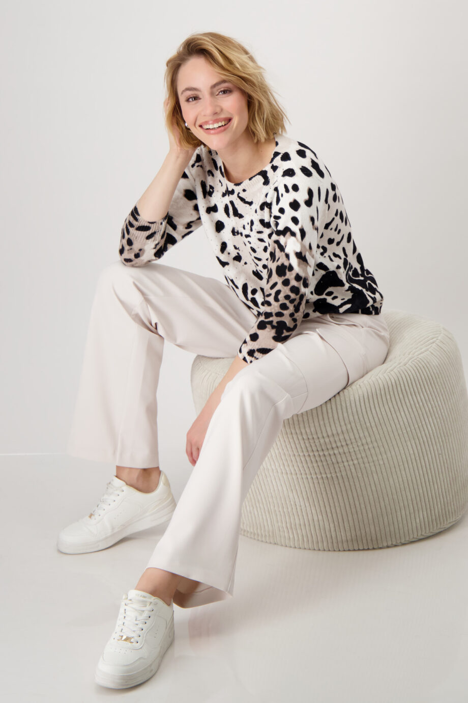 MONARI Damen Strickpullover mit Leomuster