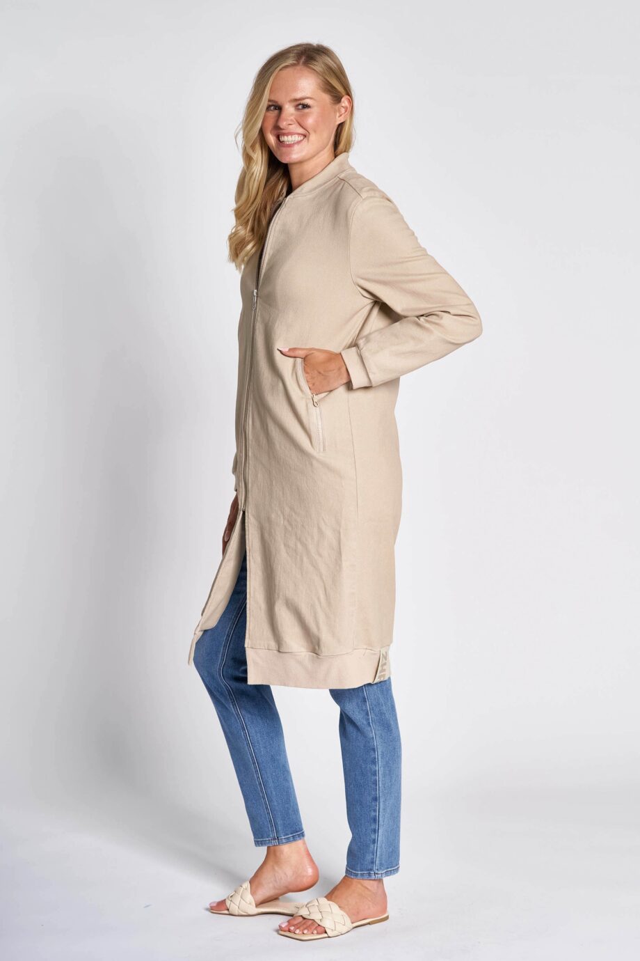 ZHRILL Lange Damen-Jeansjacke mit Collegekragen ZHMEENA in sand