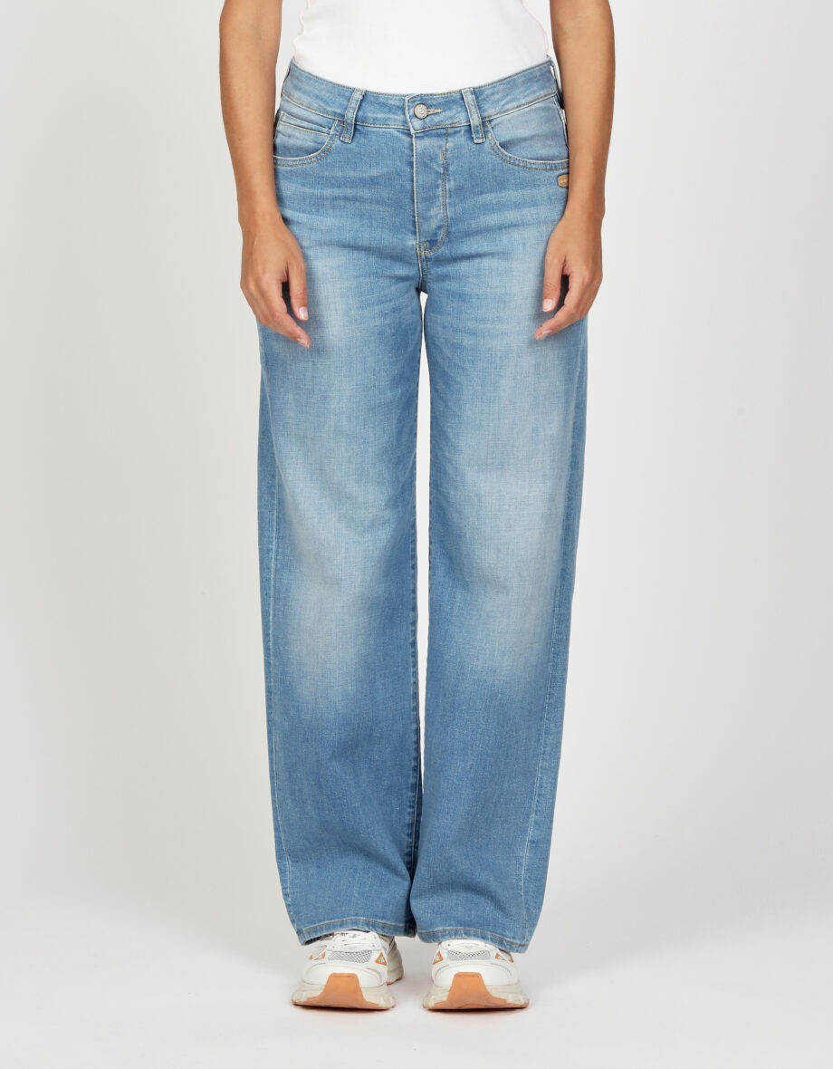 GANG Damenjeans 94JUL - comfort straight fit in magic light blue