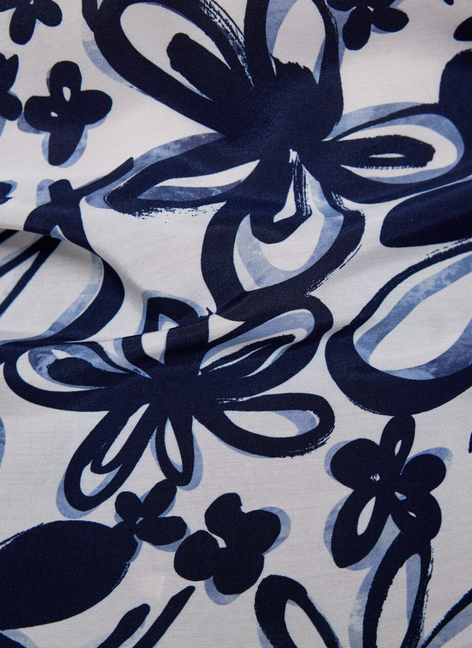 RABE Damebluse mit blau-weißem Print und Tunika-Kragen